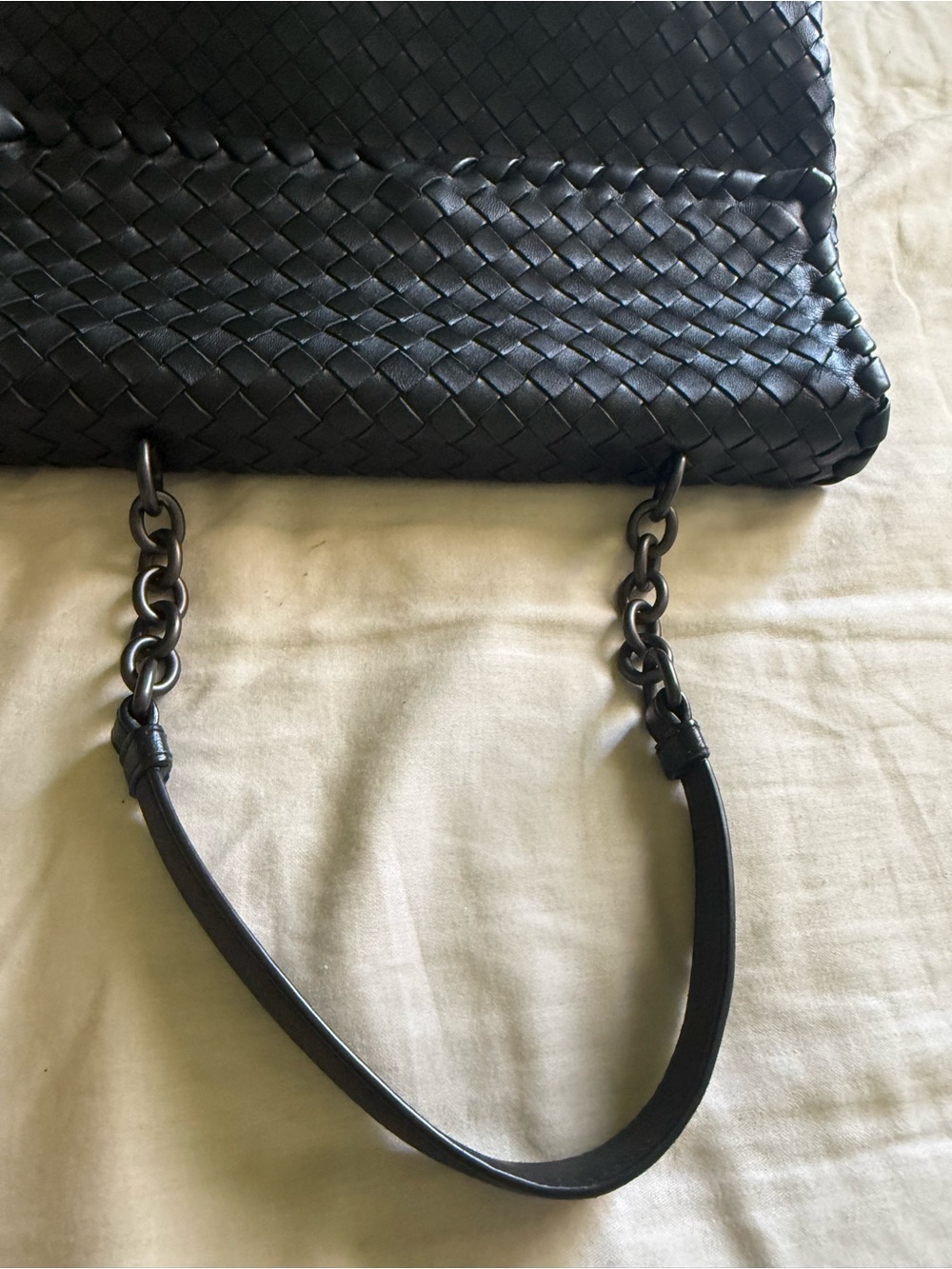 Bottega Veneta Olimpia handbag black Intrecciato woven leather. - Picture 5 of 12
